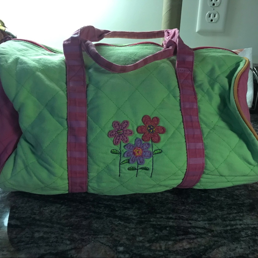 Girls duffle bag